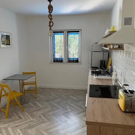 Kamelias 3 Minuty Peso Od Mora *