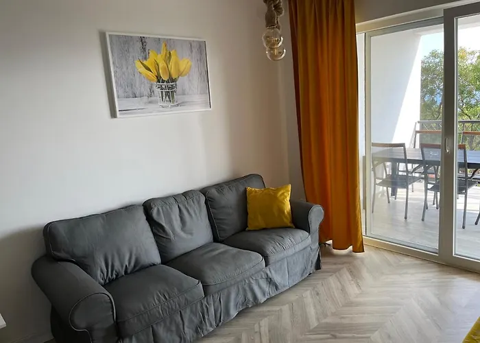 Kamelias 3 Minuty Peso Od Mora 波威尔